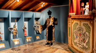 IL MUSEO DEL BURATTINO - LE MUSEE DE LA MARIONNETTE