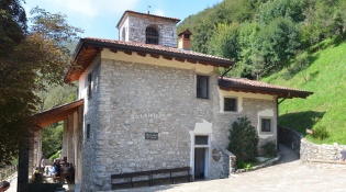 IGLESIA DE SANTA MARIA ASSUNTA DE MISMA