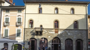 Palacio de la Funicolare (Palacio Rota Suardi)